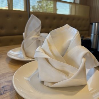 King Ramen & Dumpling - Folded napkins on the tables - Coffee & Tea Near Me - Lewisville, Texas King Ramen & Dumpling - Folded napkins on the tables - Coffee & Tea Near Me - Lewisville, Texas