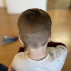 Suki's Alaska Salon & Esthetic