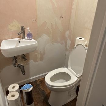 Accurate Painting & Wallpaper - Before - Painters Near Me - Newark, New Jersey