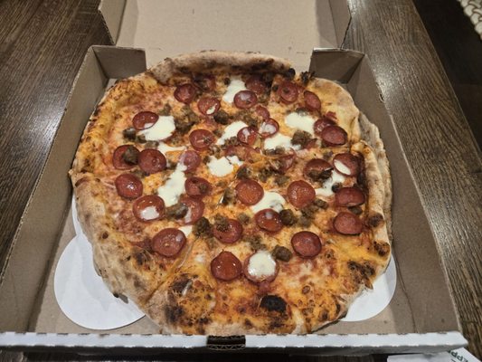 NEONY Pizza Works by null