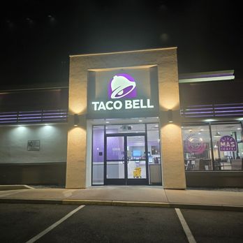 Taco Bell - Live Más Café - Fast Food Near Me - San Diego, California Taco Bell - Live Más Café - Fast Food Near Me - San Diego, California