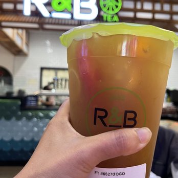 R&B Tea - Nitro - Hawaiian fruity green tea - Bubble Tea Near Me - Milpitas, California R&B Tea - Nitro - Hawaiian fruity green tea - Bubble Tea Near Me - Milpitas, California