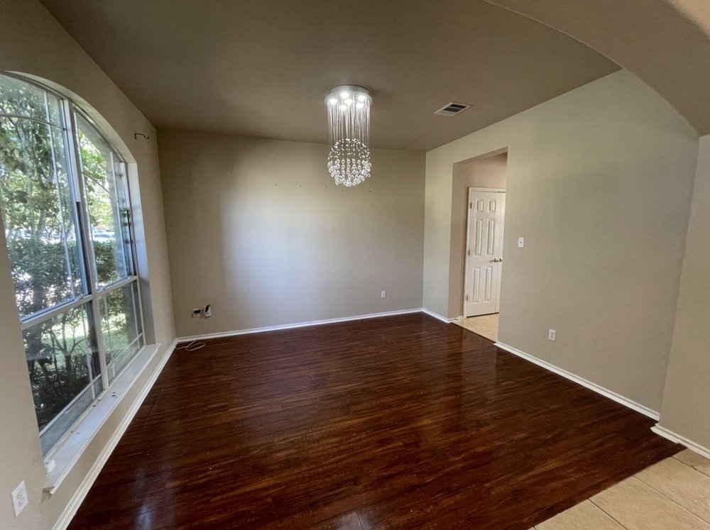 Slide of Vida Contractors Texas