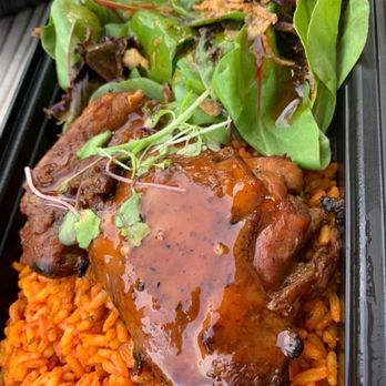 Para Hita - BBQ chicken, red rice, and salad - Donuts Near Me - Cheverly , Maryland