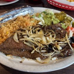 El Vaquero - Carne Asada Plate