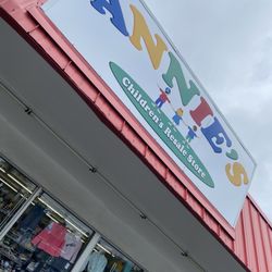 Annies - Annie's Resale Store