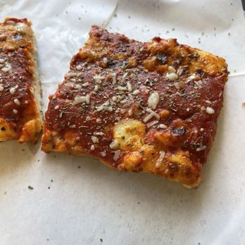 Pizzanista! San Marino - Sicilian by the slice. Saucy, the way I like it and excellent! - Pizza Near Me - San Marino, California