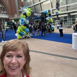 Dallas Wings - Plaza Dallas Wings oarty