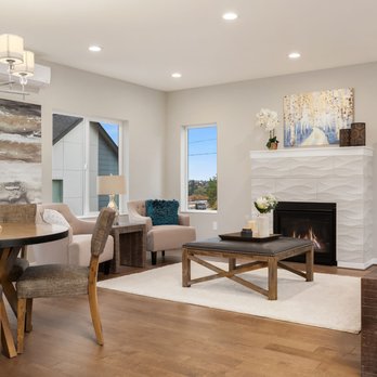 Jessica Lewis Interior Design - West Seattle Living Room - Home Staging Near Me