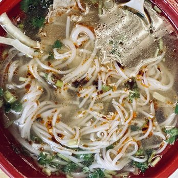 Lao Eee Lee - Pho with noodles and condiments - Food Trucks Near Me - Visalia, California Lao Eee Lee - Pho with noodles and condiments - Food Trucks Near Me - Visalia, California