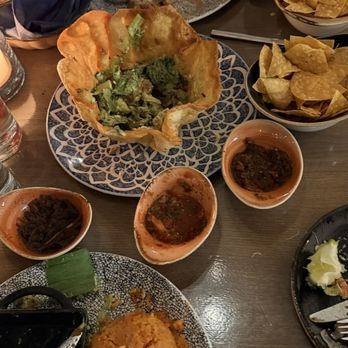 Caló Kitchen + Tequila - Chicken salad - Cocktail Bars Near Me - Costa Mesa, California