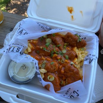 Coastal Wing & Spirits - Nashville hot chicken and Mac and cheese bowl - Chicken Wings Near Me - Surf City, North Carolina Coastal Wing & Spirits - Nashville hot chicken and Mac and cheese bowl - Chicken Wings Near Me - Surf City, North Carolina