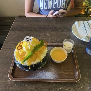 OH Dessert Cafe - Mango Bingsoo - Desserts Near Me - San Francisco, California OH Dessert Cafe - Mango Bingsoo - Desserts Near Me - San Francisco, California