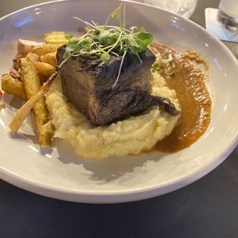 Local Roots & Provisions - Short Ribs with mashed potatoes - Southern Near Me - Lincolnton, North Carolina Local Roots & Provisions - Short Ribs with mashed potatoes - Southern Near Me - Lincolnton, North Carolina