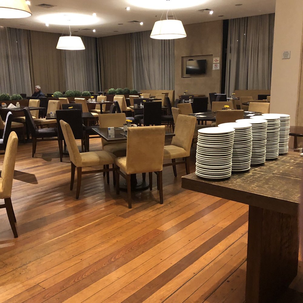 Tryp Iguatemi - Restaurant dining area - Hotels Near Me - São Paulo, SP