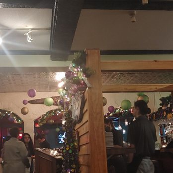 Bon Temps Grill - Mardi Gras Time - Cajun/Creole Near Me - Lafayette, Louisiana