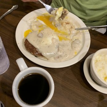 Louie's Waffle House - Delicious Country Benedict. - Breakfast & Brunch Near Me - Joliet, Illinois Louie's Waffle House - Delicious Country Benedict. - Breakfast & Brunch Near Me - Joliet, Illinois