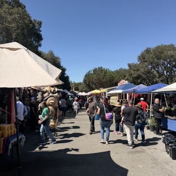 101 Red Barn - Flea Markets Near Me - Aromas, California