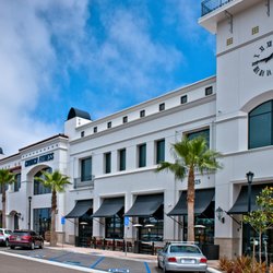 Crunch Fitness - Carmel Valley - Front of club building