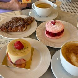 Petit Delice