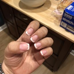 Hard gel refill and shellac French.