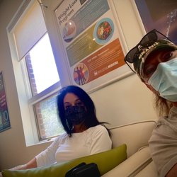 Intellectual Medicine IV Vitamin Bar - Taking care of ourselves from the inside out... IV drip