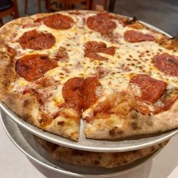 FM pizza oven - PEPPERONI PIE