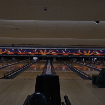 AMF University Lanes - Fun place. Not packed. Clean. Inexpensive. - Bowling Near Me - Charlotte, North Carolina