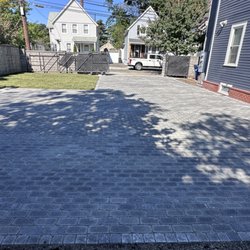 Eduardo's Construction & Paving