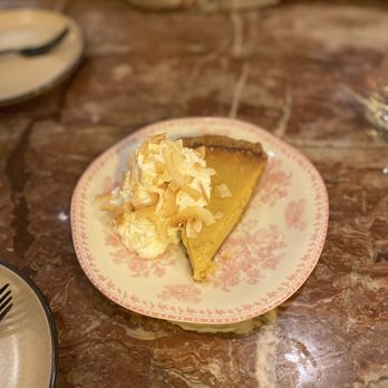 Joyce - Banana custard pie - Southern Near Me - Los Angeles, California Joyce - Banana custard pie - Southern Near Me - Los Angeles, California