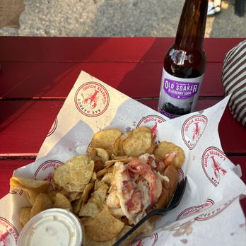 Bar Harbor Lobster Pound - Seafood Near Me - Bar Harbor, Maine
