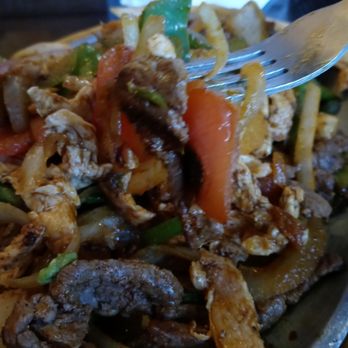 San Marcos - Steak and chicken fajita - Mexican Near Me - Hastings, Michigan