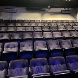 Centre Stage - Center stage seating