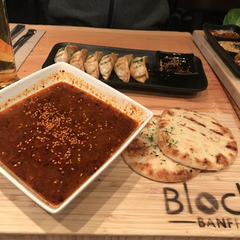Block Kitchen + Bar - Sandwiches Near Me - Banff, Alberta