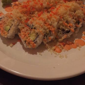 Moshi Moshi - Interesting sushi roll! Was thinly sliced so it fell apart easily, a shame. Still very delicious - Sushi Bars Near Me - Waldwick, New Jersey