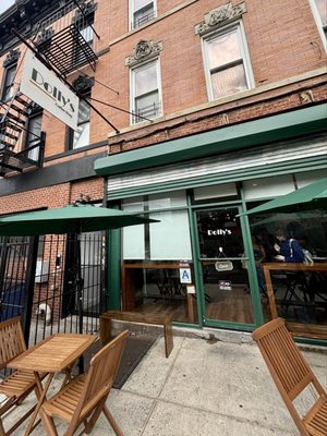 Dolly's Coffee Shop by null