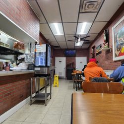 Pollo Tipico - Inside