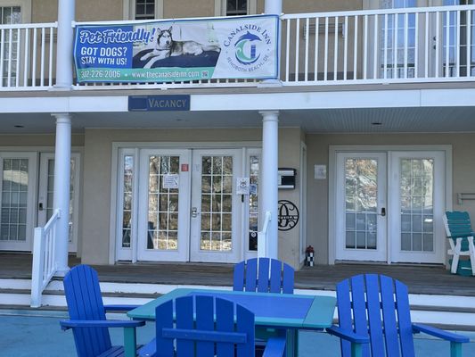 Canalside Inn by null