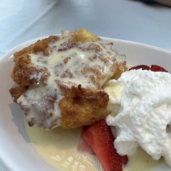 Shadowbrook - Bread Pudding - American Near Me - Capitola, California Shadowbrook - Bread Pudding - American Near Me - Capitola, California