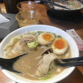 富士山 55 - The garlic and sprouts ramen. So good!!!! - Ramen Near Me - Hong Kong, HK
