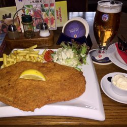 Steinhof - XXL-Schnitzel