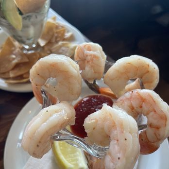 Sam's Chowder House - Prawn cocktail - Seafood Near Me - Half Moon Bay, California Sam's Chowder House - Prawn cocktail - Seafood Near Me - Half Moon Bay, California