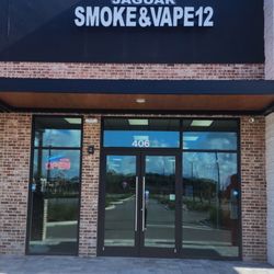 Jaguar Smoke And Vape 12