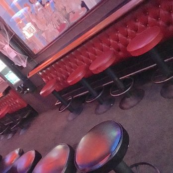 Frolic Room - 6pm on a Friday! - Dive Bars Near Me - Los Angeles, California Frolic Room - 6pm on a Friday! - Dive Bars Near Me - Los Angeles, California