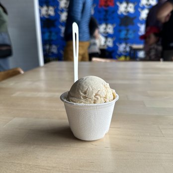 Humphry Slocombe - Dogpatch - Ice Cream & Frozen Yogurt Near Me - San Francisco, California