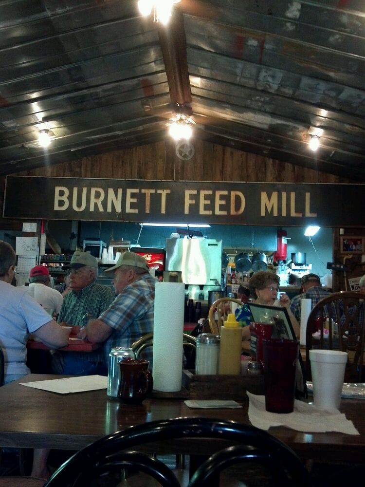 ANN’S OLD MILL Updated September 2024 325 Mill St, Fountain Run