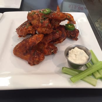 HogsHead Cafe - Hog Buffalo Wings! Delish! - Barbeque Near Me - Richmond, Virginia HogsHead Cafe - Hog Buffalo Wings! Delish! - Barbeque Near Me - Richmond, Virginia