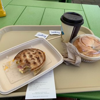 Rocket Garden - a sandwich and a drink on a tray - Cafes Near Me - Merritt Island, Florida