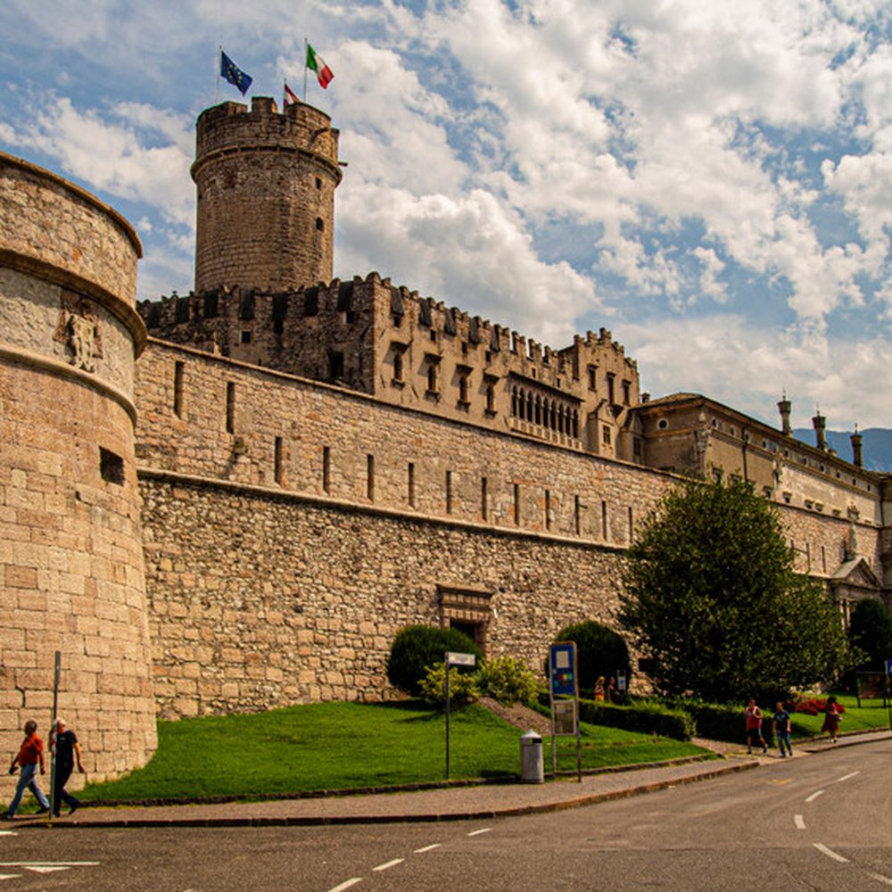 TOP 10 BEST Libraries near Waidbruck, Bolzano, Italy - Updated 2026 - Yelp, image size:1000x1000