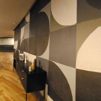 Mint House Dallas - Downtown - Lounge area - Hotels Near Me - Dallas, Texas